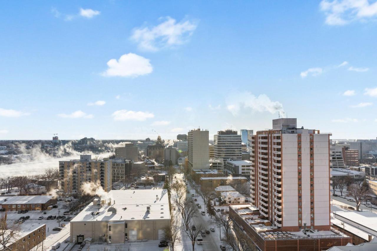 Superb 2 Bedroom Downtown With River View Saskatoon Exterior photo